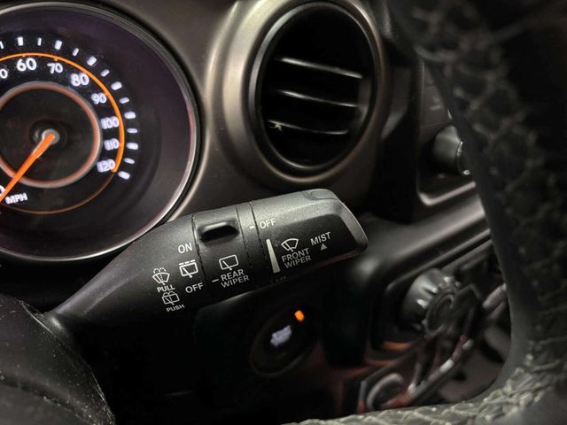 2020 Jeep Wrangler Unlimited Willys Sport 4x4 - 23004540 - 39