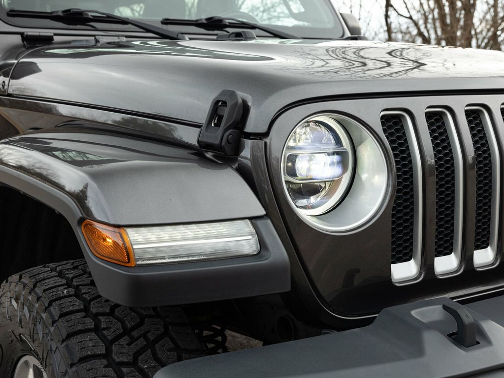 2020 Jeep Wrangler Unlimited Wrangler Unlimited Sahara 4x4, Sky-One Power Top, AMP PowerSteps - 22963685 - 18