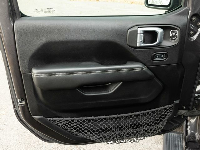 2020 Jeep Wrangler Unlimited Wrangler Unlimited Sahara 4x4, Sky-One Power Top, AMP PowerSteps - 22963685 - 21