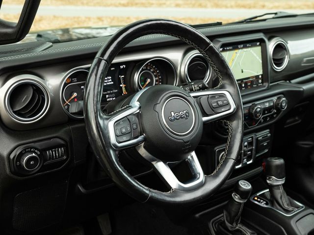 2020 Jeep Wrangler Unlimited Wrangler Unlimited Sahara 4x4, Sky-One Power Top, AMP PowerSteps - 22963685 - 24