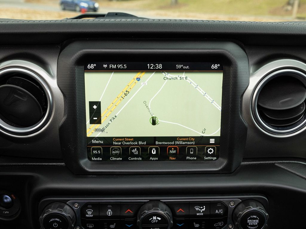 2020 Jeep Wrangler Unlimited Wrangler Unlimited Sahara 4x4, Sky-One Power Top, AMP PowerSteps - 22963685 - 38