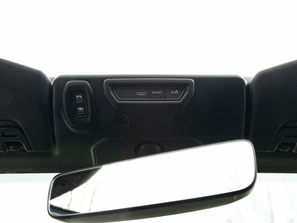 2020 Jeep Wrangler Unlimited Wrangler Unlimited Sahara 4x4, Sky-One Power Top, AMP PowerSteps - 22963685 - 41