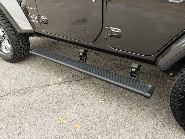 2020 Jeep Wrangler Unlimited Wrangler Unlimited Sahara 4x4, Sky-One Power Top, AMP PowerSteps - 22963685 - 43