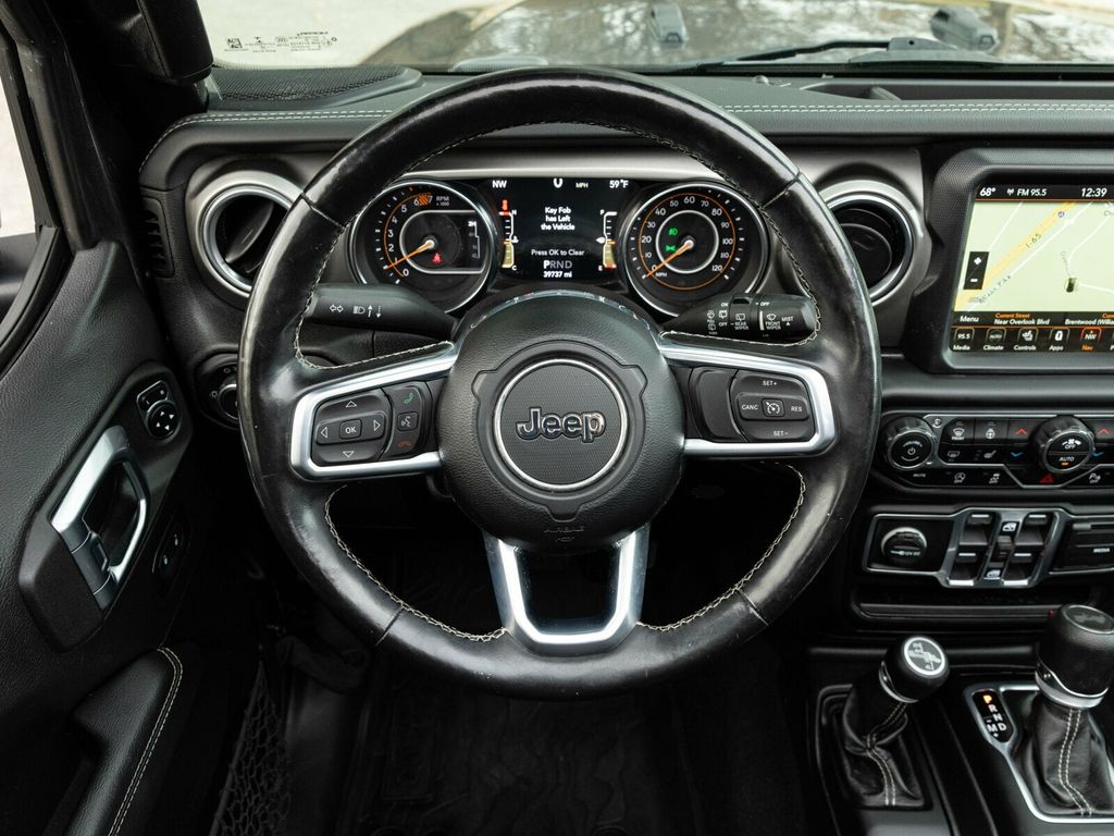 2020 Jeep Wrangler Unlimited Wrangler Unlimited Sahara 4x4, Sky-One Power Top, AMP PowerSteps - 22963685 - 45