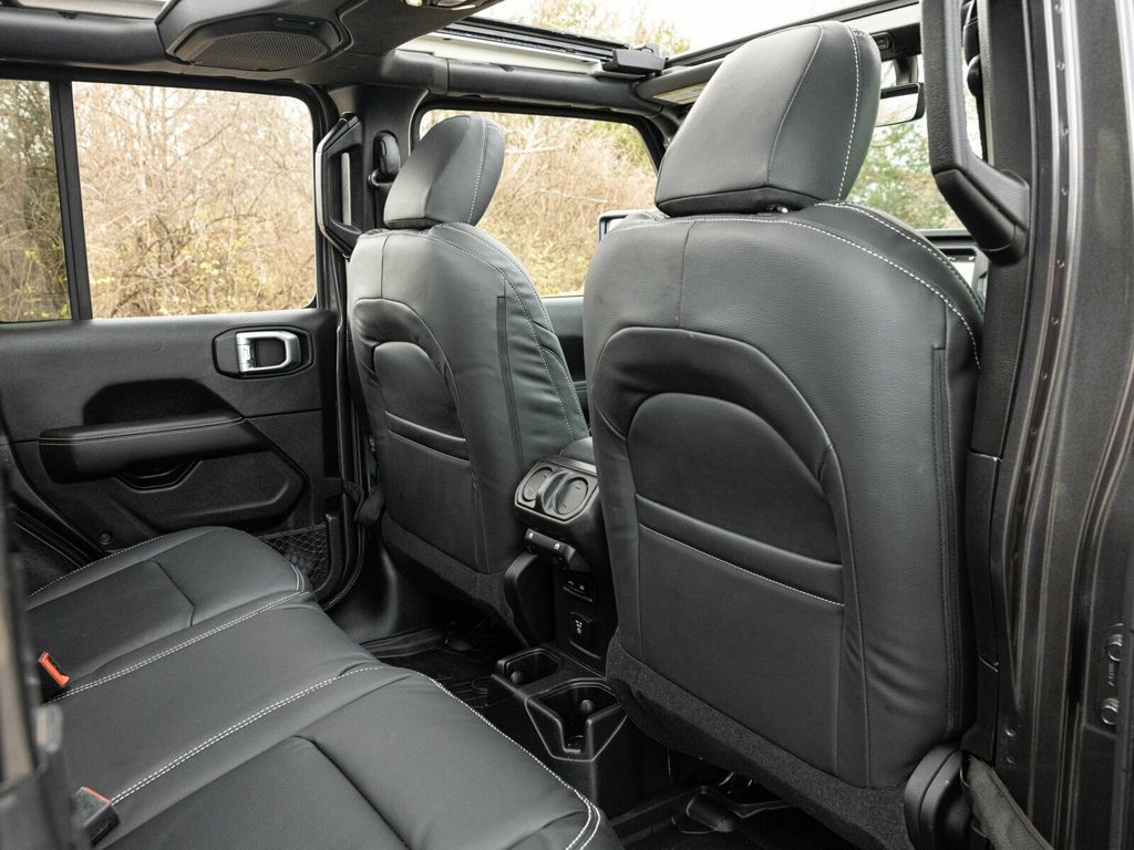 2020 Jeep Wrangler Unlimited Wrangler Unlimited Sahara 4x4, Sky-One Power Top, AMP PowerSteps - 22963685 - 59