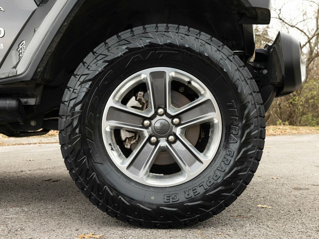 2020 Jeep Wrangler Unlimited Wrangler Unlimited Sahara 4x4, Sky-One Power Top, AMP PowerSteps - 22963685 - 69