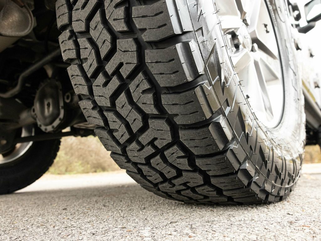 2020 Jeep Wrangler Unlimited Wrangler Unlimited Sahara 4x4, Sky-One Power Top, AMP PowerSteps - 22963685 - 72