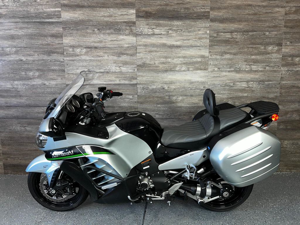2020 Kawasaki Concours 14 ABS One Owner! - 22400234 - 10