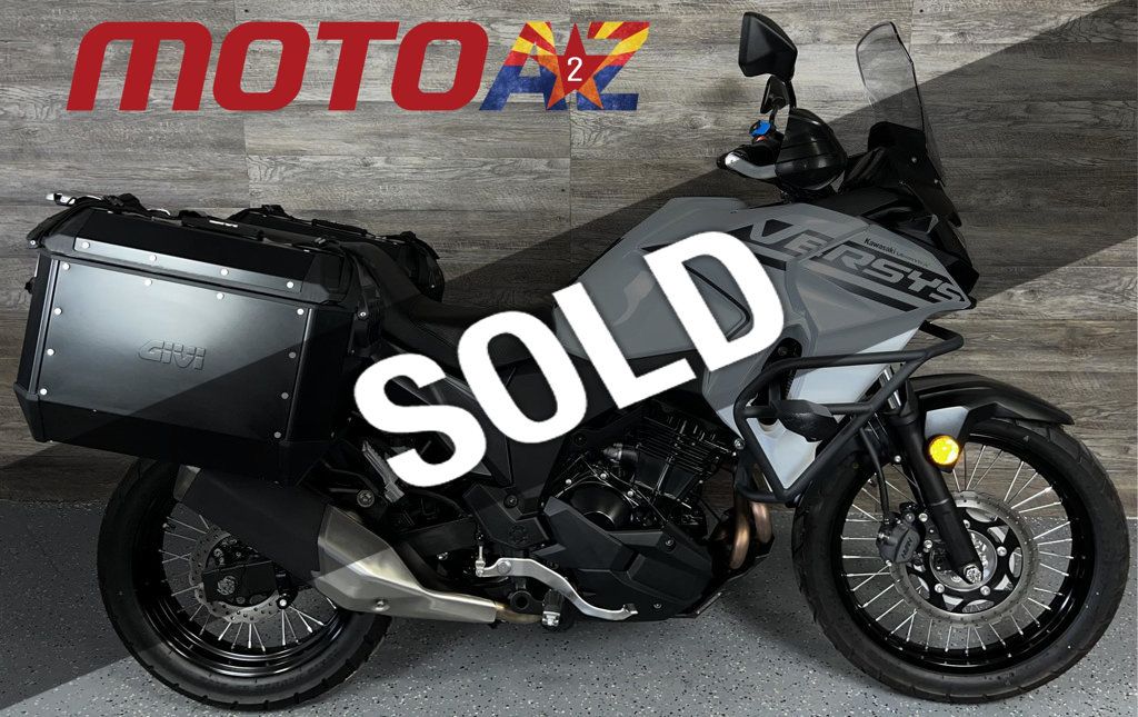 2020 Kawasaki Versys X 300 One Owner! - 22352754 - 0