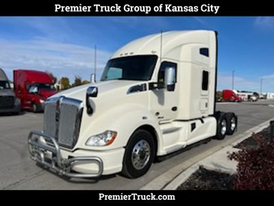 kenworth or freightliner