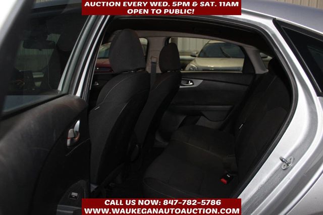 2020 Kia Forte FE 4dr Sedan CVT - 22947854 - 6