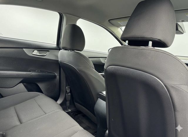 2020 Kia Forte FE CVT - 22947279 - 12