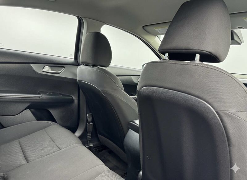 2020 Kia Forte FE CVT - 22947279 - 12