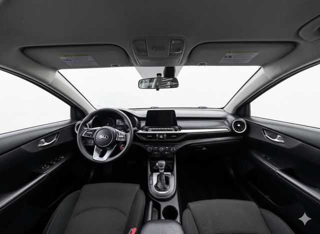 2020 Kia Forte FE CVT - 22947279 - 17