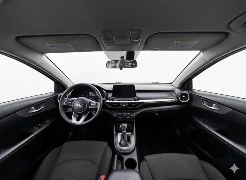 2020 Kia Forte FE CVT - 22947279 - 17