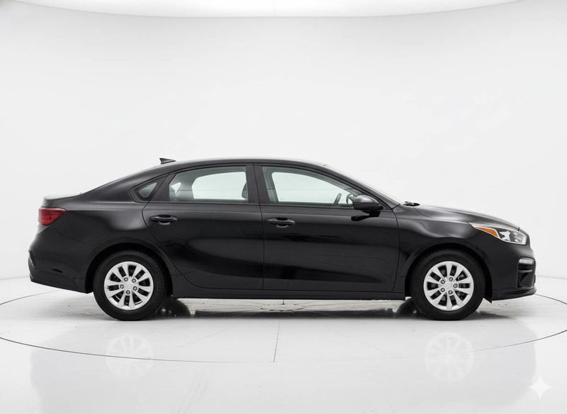 2020 Kia Forte FE CVT - 22947279 - 4