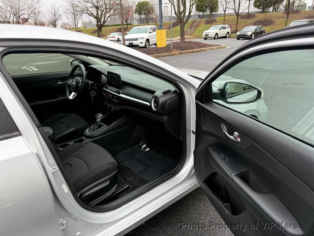 2020 Kia Forte FE IVT - 22996219 - 9