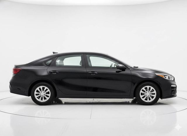 2020 Kia Forte Gas Saver - Reliable - Low-Mile 2020 Kia Forte - 22947279 - 4