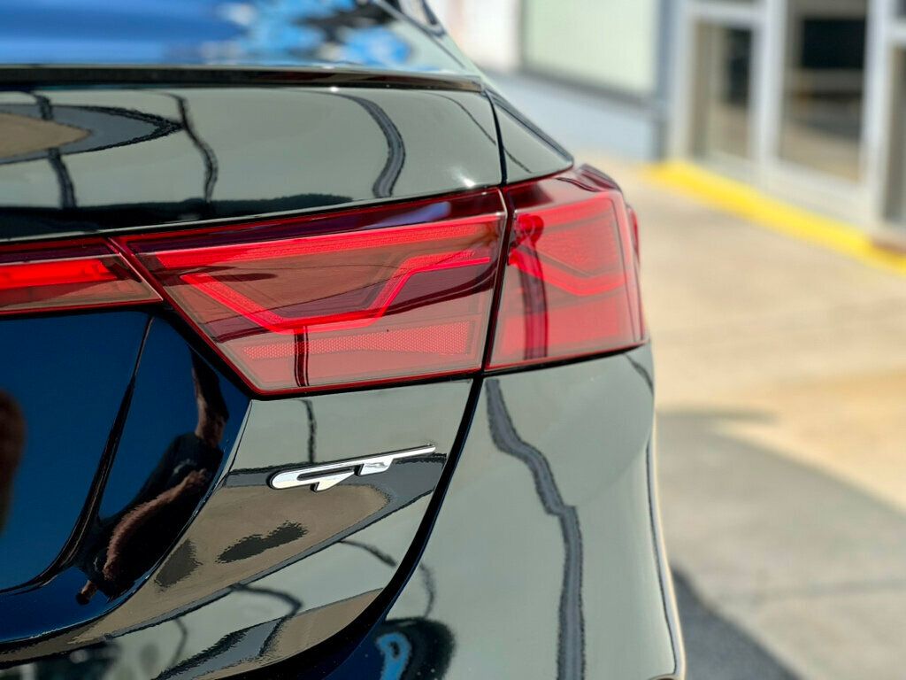 2020 Kia Forte GT photo 9