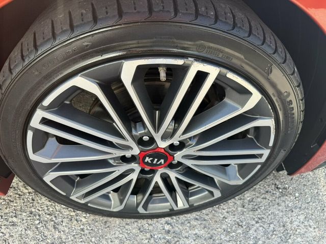 2020 Kia Forte GT-Line IVT - 23067244 - 17