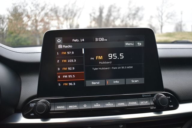 2020 Kia Forte GT-Line IVT - 22985813 - 17