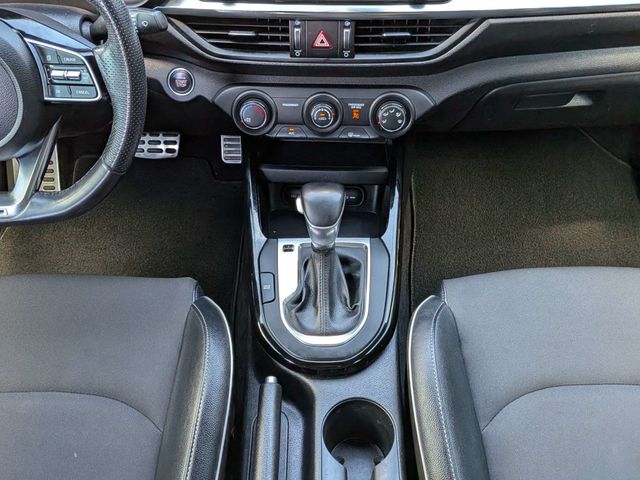 2020 Kia Forte GT-Line IVT - 23074379 - 17