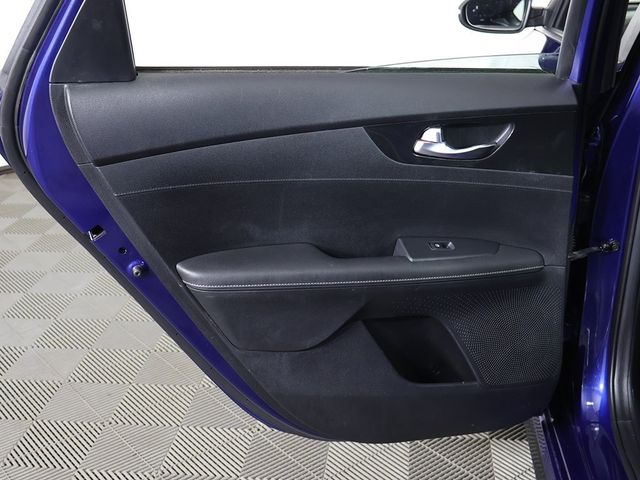 2020 Kia Forte GT-Line IVT - 22949005 - 25