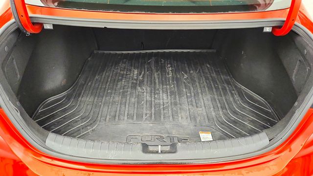 2020 Kia Forte GT-Line IVT - 22957594 - 19