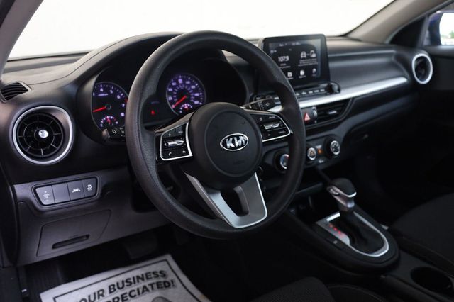 2020 Kia Forte LXS - 23080268 - 15