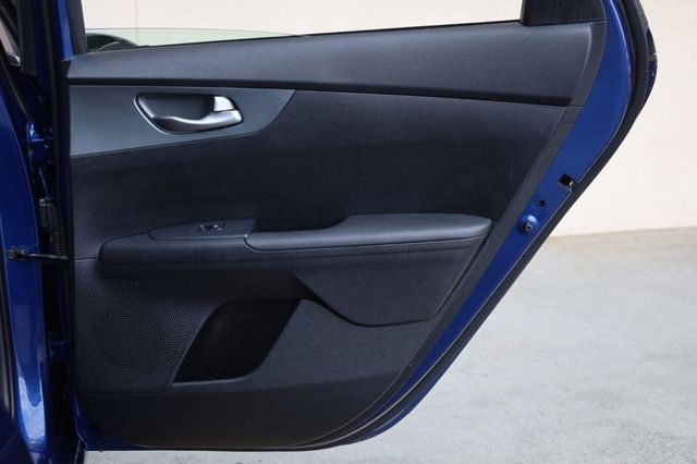 2020 Kia Forte LXS - 23080268 - 21