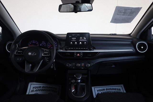 2020 Kia Forte LXS - 23080268 - 28