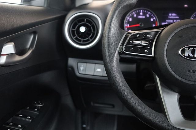 2020 Kia Forte LXS - 23080268 - 30