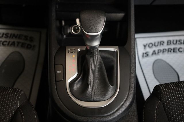 2020 Kia Forte LXS - 23080268 - 40