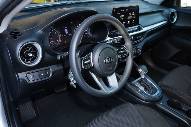 2020 KIA FORTE LXS IVT - 22945158 - 15