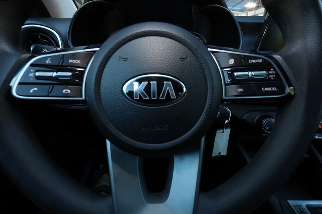 2020 KIA FORTE LXS IVT - 22945158 - 24