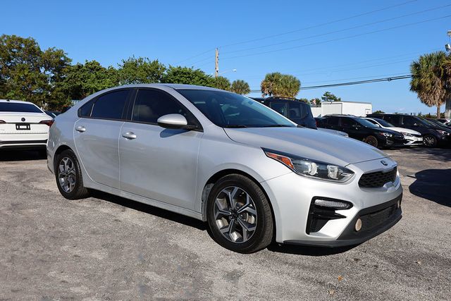 2020 KIA FORTE LXS IVT - 22945158 - 4