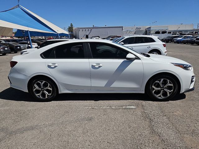 2020 Kia Forte LXS IVT - 23029112 - 4