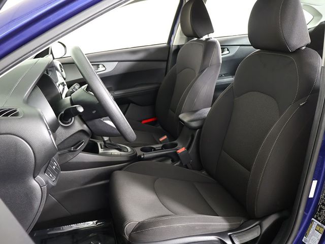 2020 Kia Forte LXS IVT - 23018309 - 21