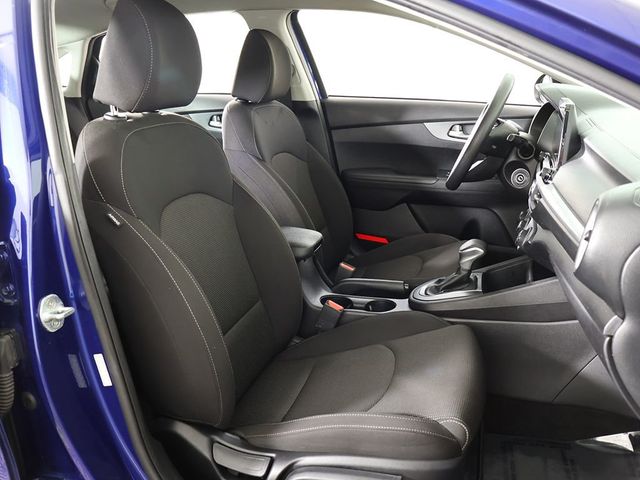 2020 Kia Forte LXS IVT - 23018309 - 22