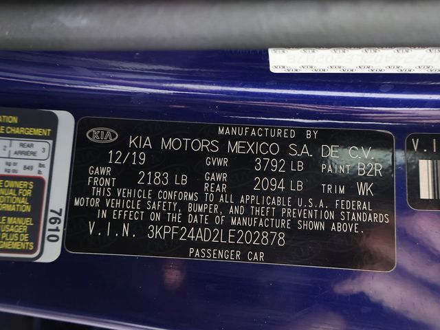 2020 Kia Forte LXS IVT - 23018309 - 37