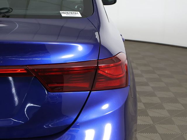2020 Kia Forte LXS IVT - 23018309 - 8
