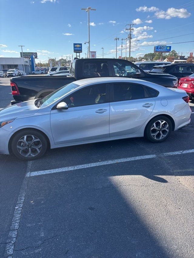 2020 Kia Forte LXS IVT - 22944504 | Video 1