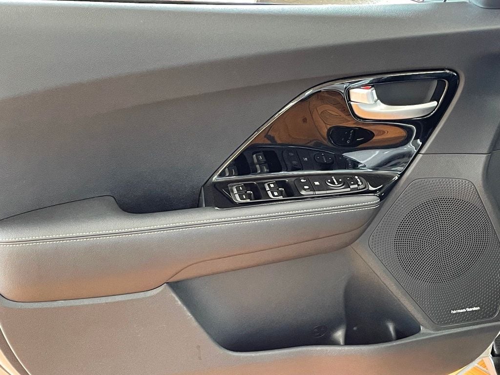 2020 Kia Niro EX Premium FWD - 23055639 - 14