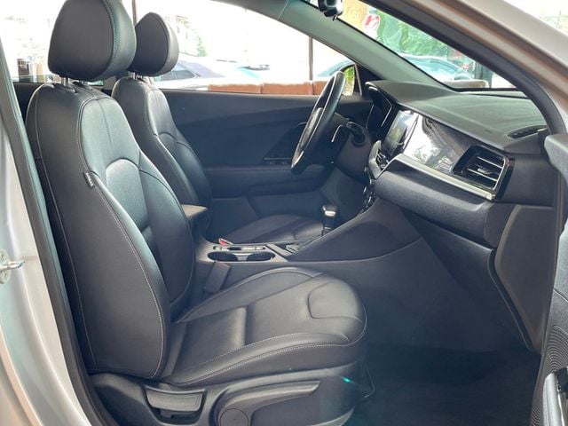 2020 Kia Niro EX Premium FWD - 23055639 - 21