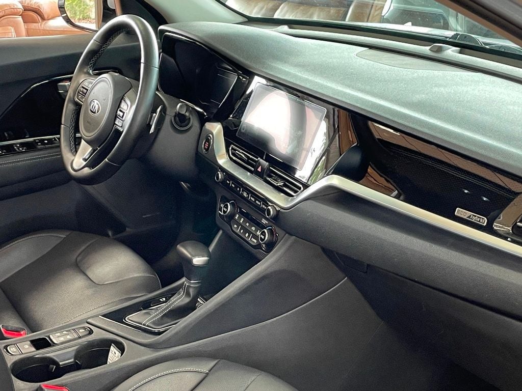 2020 Kia Niro EX Premium FWD - 23055639 - 22