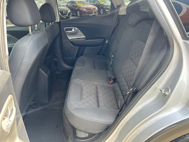 2020 Kia Niro LX FWD - 23005120 - 6