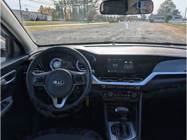 2020 Kia Niro LX FWD - 22943044 - 24