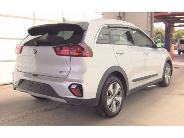2020 Kia Niro LX FWD - 22943044 - 5