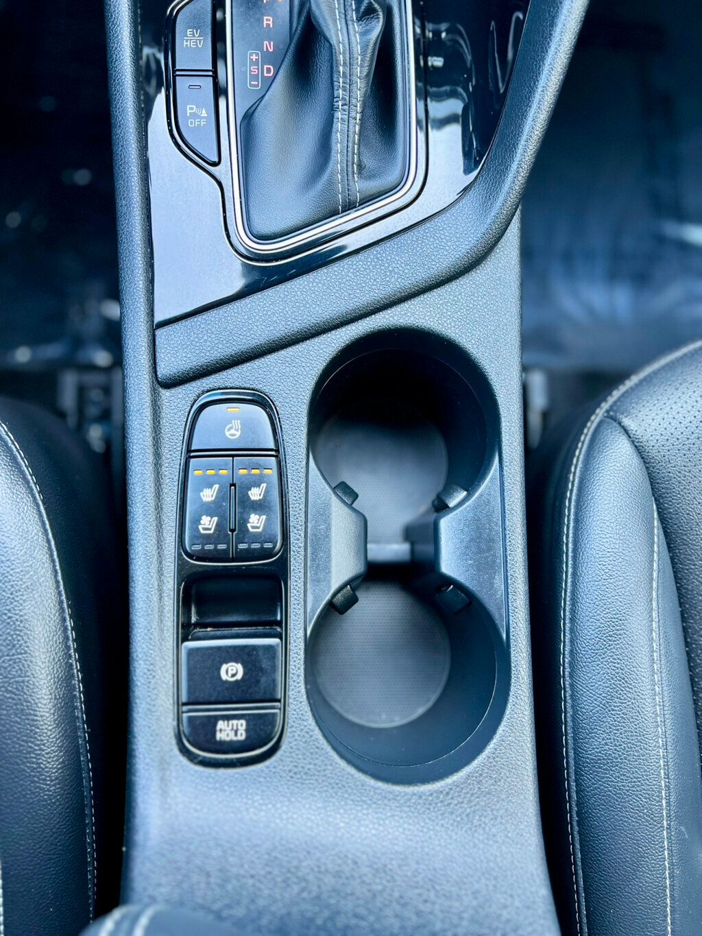 2020 Kia Niro Plug-In Hybrid EX Premium photo 28