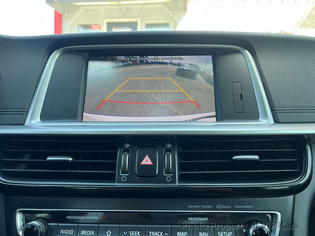 2020 Kia Optima EX photo 11